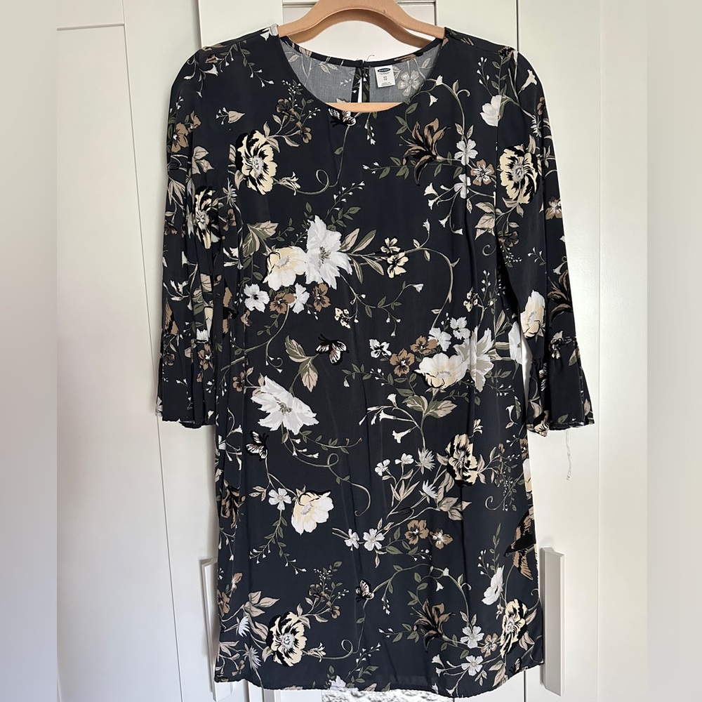 Old Navy floral shift dress